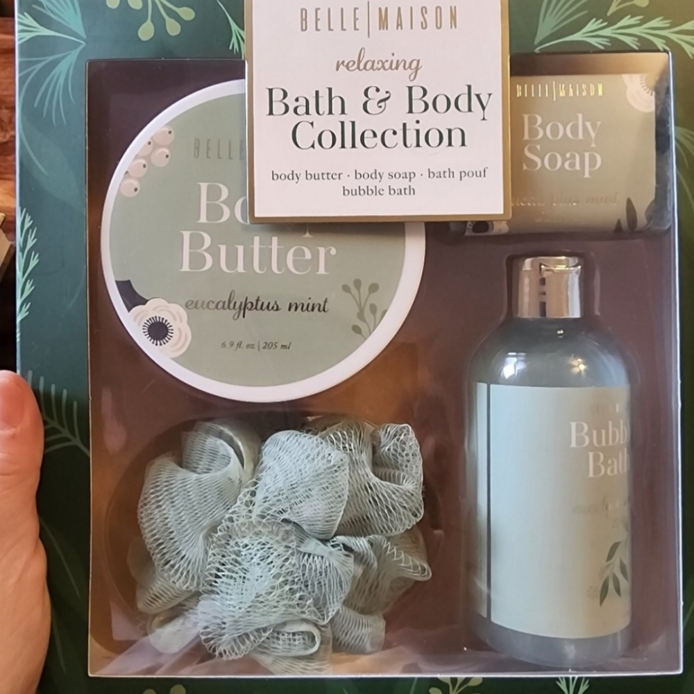 🍑NEW Bath Collection